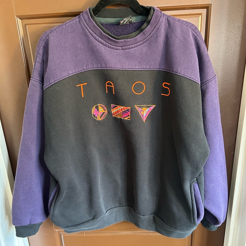 90s Taos Southwestern Embroidered Purple Black Crew Pullover Sweater Aztec Large